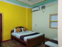 Hotel Happy Palace in Manpur Bhusunda, Gaya