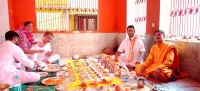 Pandit Vinay Ji in Narayan Chua, Gaya