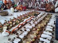 Gayaji Pind Daan Pandit Gokul Dubey in Vishnupad Road, Gaya